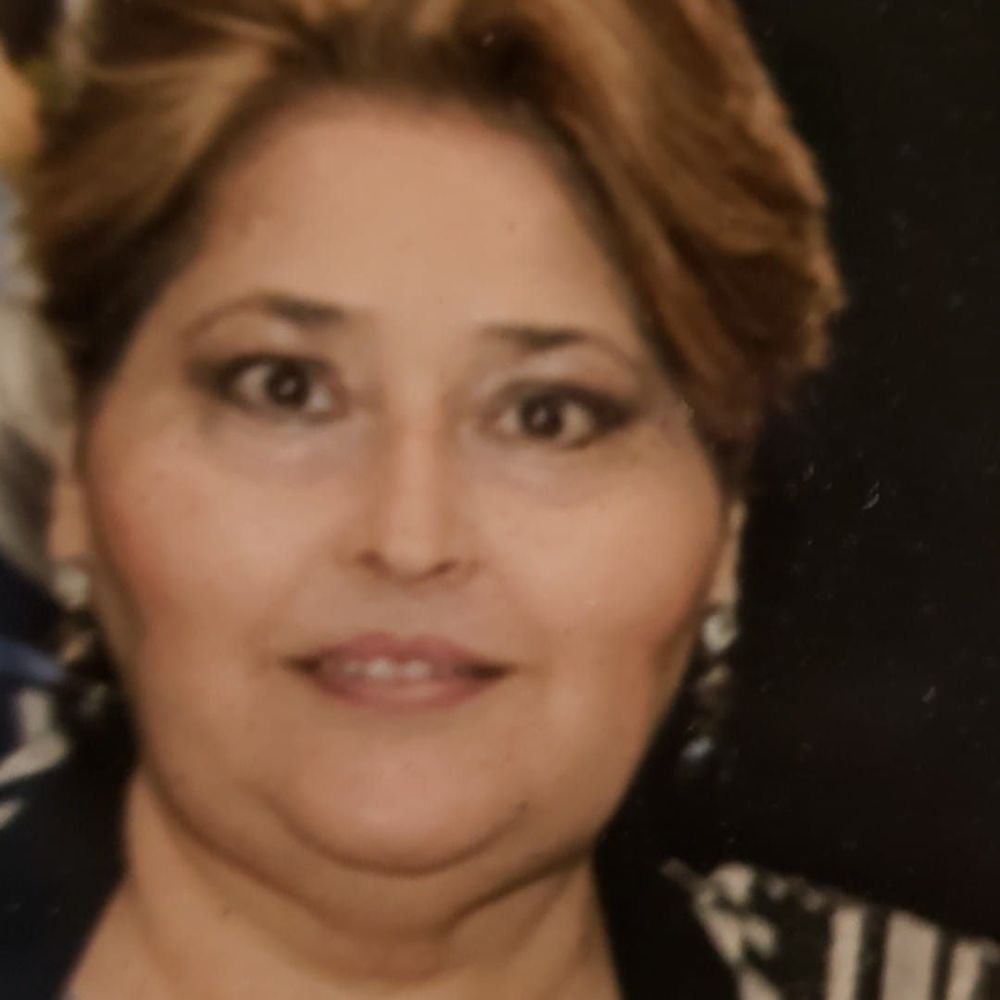 Meet your Posher, Myrna